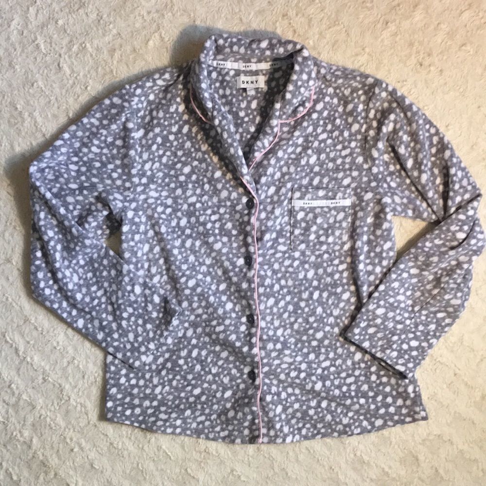 NWOT DKNY Sleep Shirt 